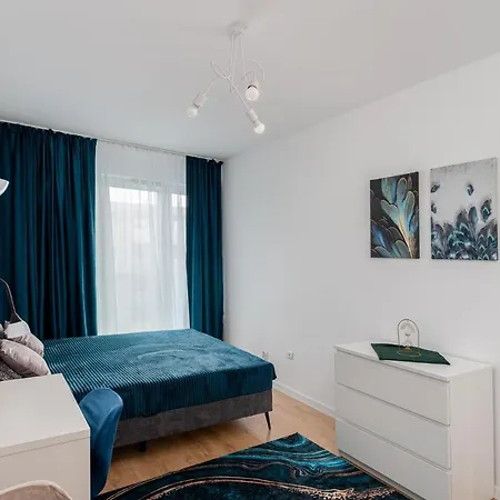 Kolorowe Balkony Czyzewskiego 3 *