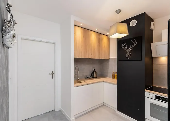 아파트 Kolorowe Balkony Czyzewskiego 3 *