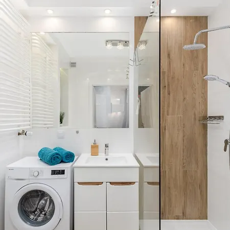 Apartment Kolorowe Balkony Czyzewskiego 3 *